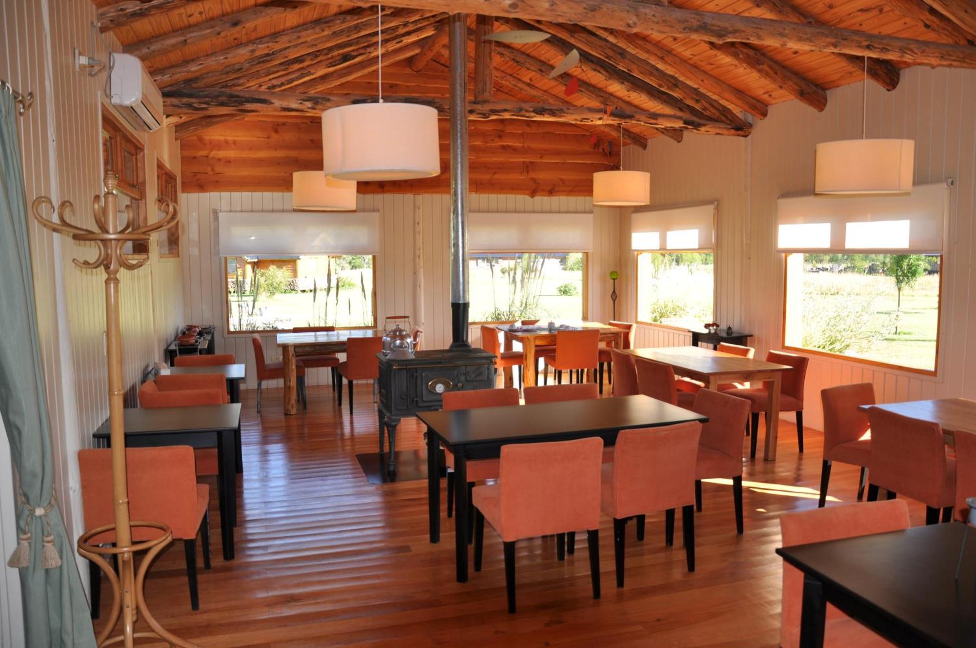 Hosteria Ruca Kitai Villa Lago Rivadavia Екстериор снимка